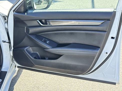 Used 2022 Honda Accord Sport Special Edition image 8