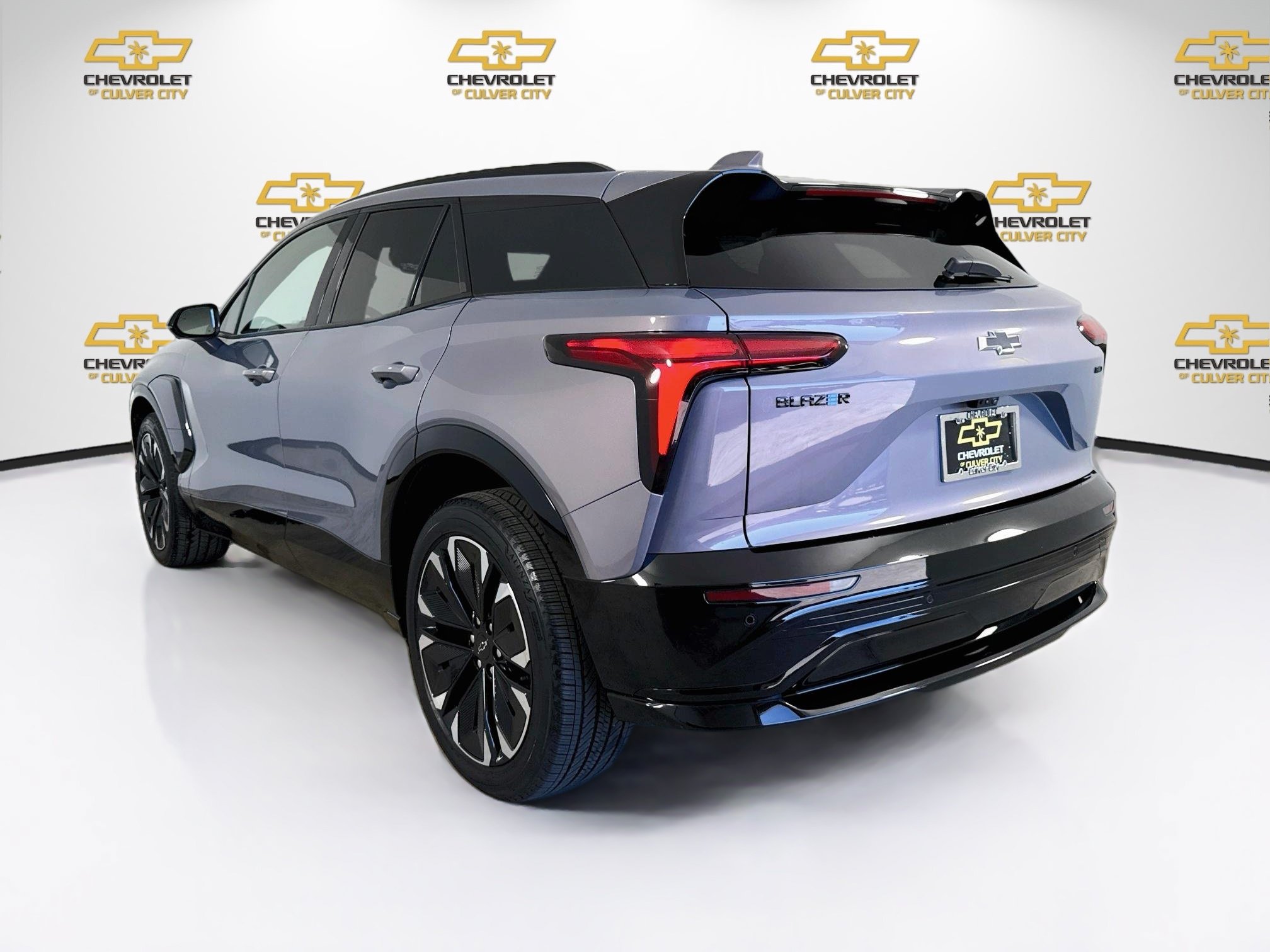 Used 2025 Chevrolet Blazer EV RS AWD/4WD image 6