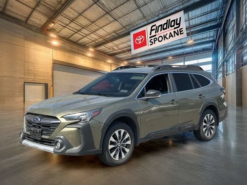 Used 2025 Subaru Outback Limited AWD/4WD image 1