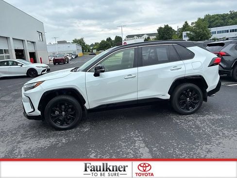 Used 2024 Toyota RAV4 XSE w/ Advanced Technology Package AWD/4WD image 16