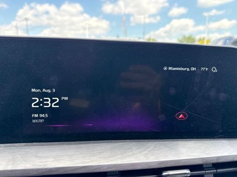 Used 2024 Kia Telluride SX Prestige X-Pro AWD/4WD image 31