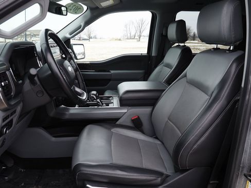 Used 2023 Ford F150 Lariat w/ Equipment Group 502A High image 6