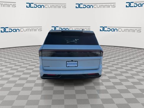 New 2026 Lincoln Navigator L Reserve w/ Jet Appearance Package AWD/4WD image 7