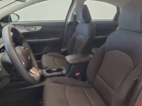Used 2023 Kia Forte LXS w/ LXS Technology Package FWD image 17