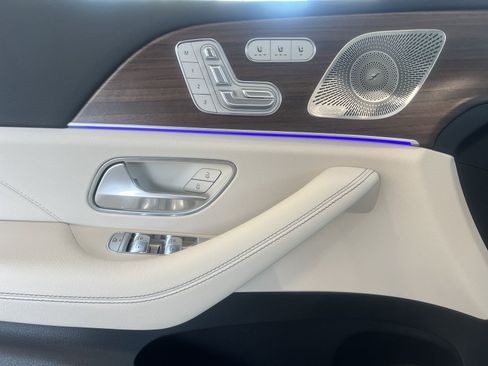 Certified 2025 Mercedes-Benz GLE 450e 4MATIC image 13