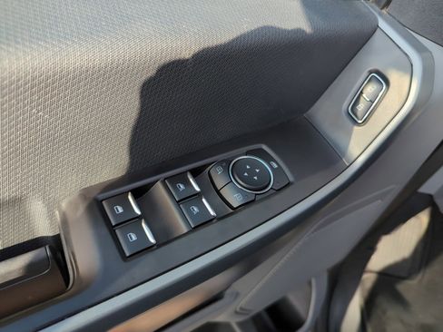 Used 2023 Ford F150 XLT image 19