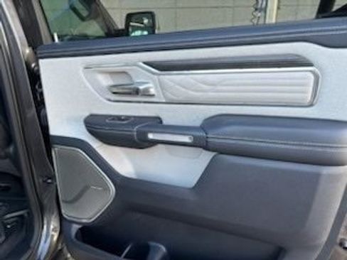 Used 2022 RAM 1500 Limited image 6