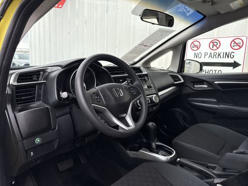 Used 2016 Honda Fit LX image 10
