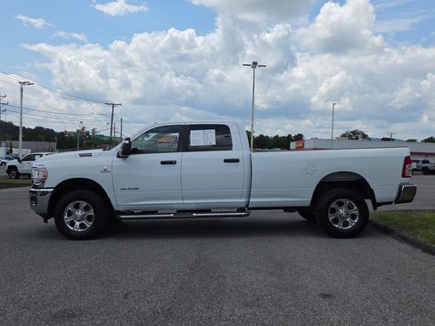 Used 2024 RAM 2500 Big Horn AWD/4WD image 6