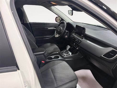 Used 2023 Kia Seltos LX image 15