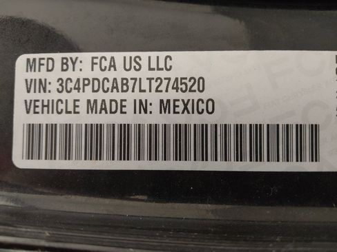 Used 2020 Dodge Journey SE w/ Blacktop Package FWD image 33