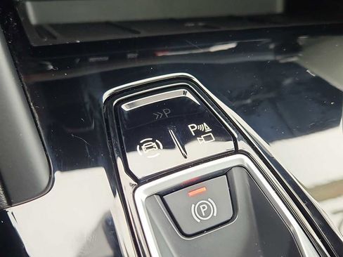 Certified 2025 Audi Q5 Premium Plus w/ Premium Plus AWD/4WD image 20