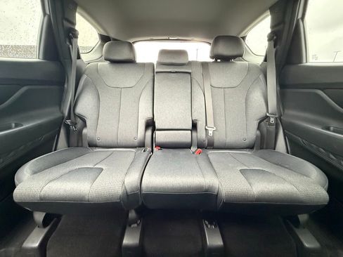 Used 2021 Hyundai Santa Fe SE FWD image 27