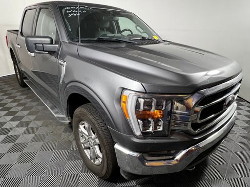 Used 2021 Ford F150 XLT w/ Equipment Group 302A High AWD/4WD image 3