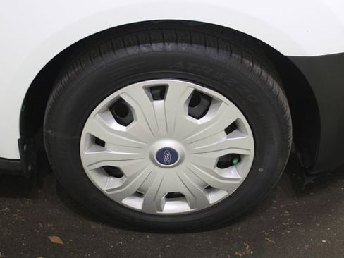 Used 2022 Ford Transit Connect XL FWD image 25