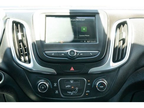 Used 2019 Chevrolet Equinox LT FWD image 11