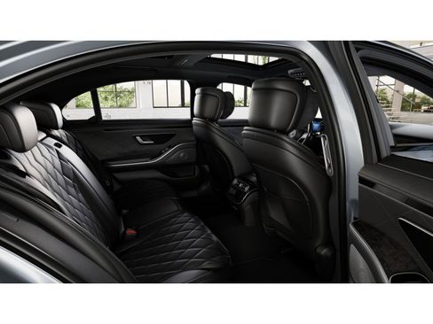 Certified 2024 Mercedes-Benz S 580 4MATIC Sedan image 37