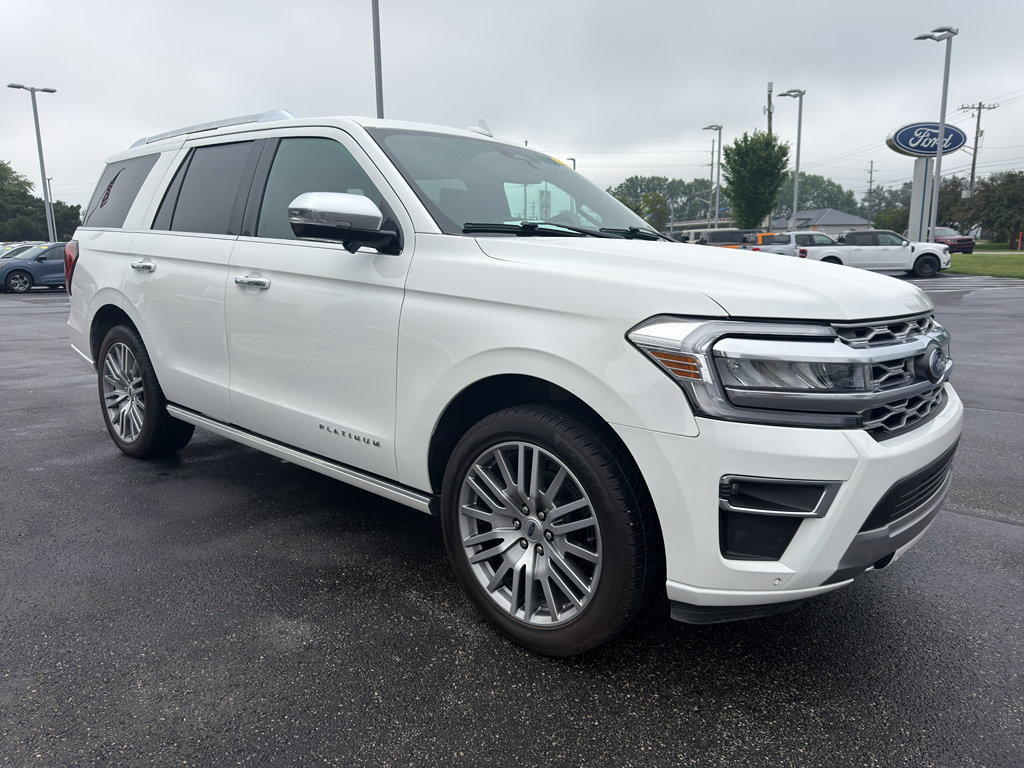 Used 2022 Ford Expedition Platinum AWD/4WD image 4