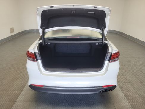 Used 2017 Kia Optima LX w/ Value Package image 29