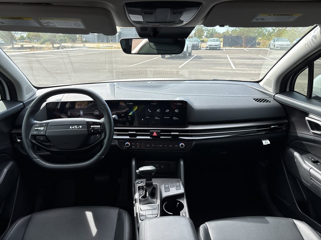 Certified 2026 Kia Sportage EX FWD image 9