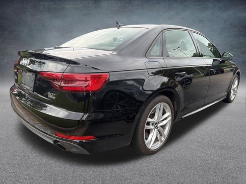 Used 2017 Audi A4 2.0T Premium w/ Convenience Package AWD/4WD image 4