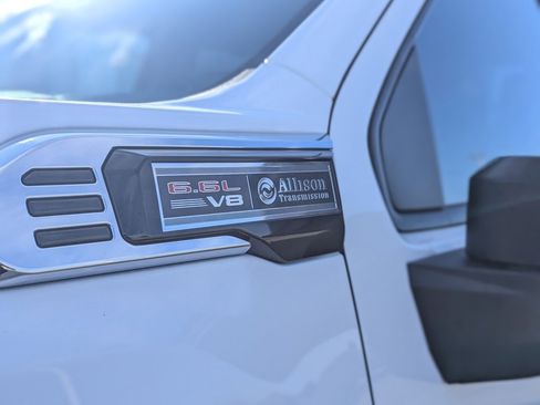 New 2026 GMC Sierra 2500 Pro w/ Convenience Package image 11