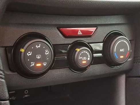 Used 2020 Subaru Impreza 2.0i image 12