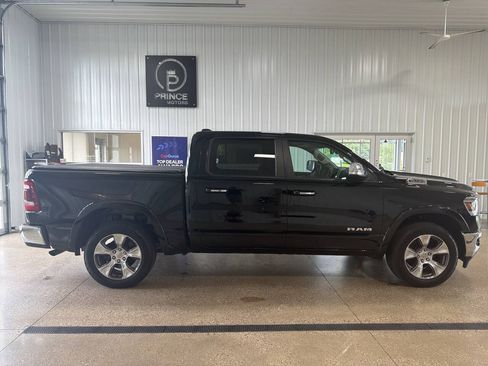 Used 2020 RAM 1500 Laramie AWD/4WD image 6