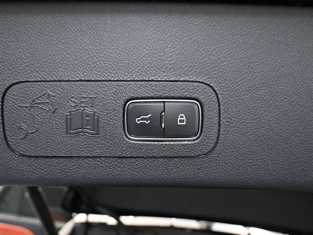 Used 2025 Lincoln Aviator Reserve w/ Jet Appearance Package AWD/4WD image 37