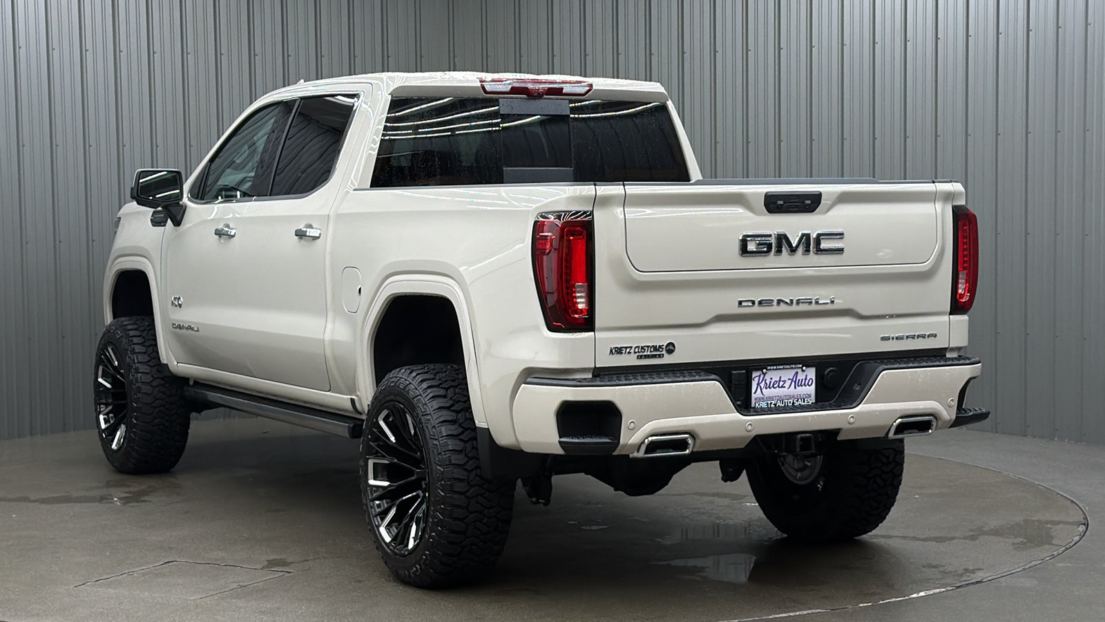 Used 2026 GMC Sierra 1500 Denali Ultimate AWD/4WD image 3