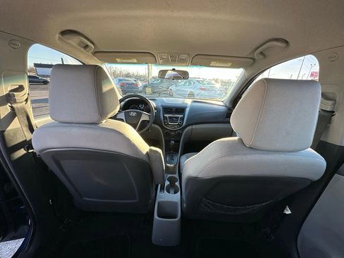 Used 2015 Hyundai Accent GLS image 15