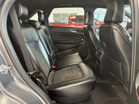 Used 2024 Ford Edge ST-Line AWD/4WD image 13