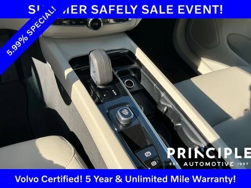 Certified 2023 Volvo XC60 B5 Plus FWD image 19