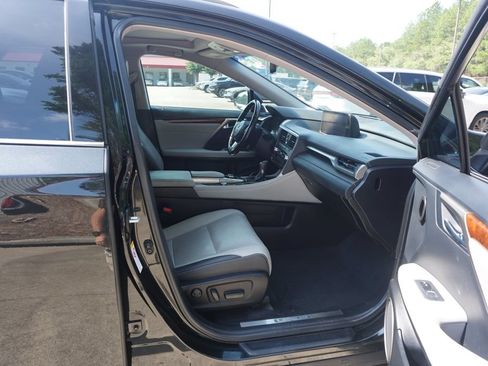 Used 2018 Lexus RX 350L FWD image 17