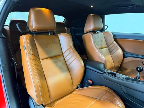 Used 2015 Dodge Challenger SRT Hellcat image 31