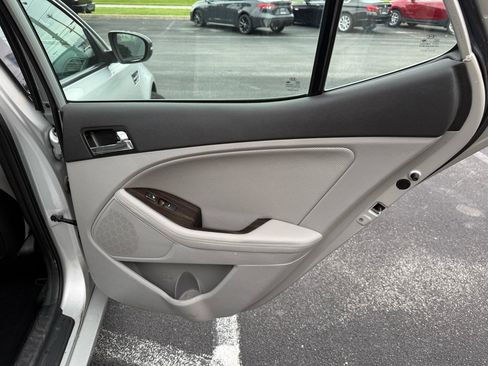 Used 2013 Kia Optima EX w/ Premium Pkg FWD image 23