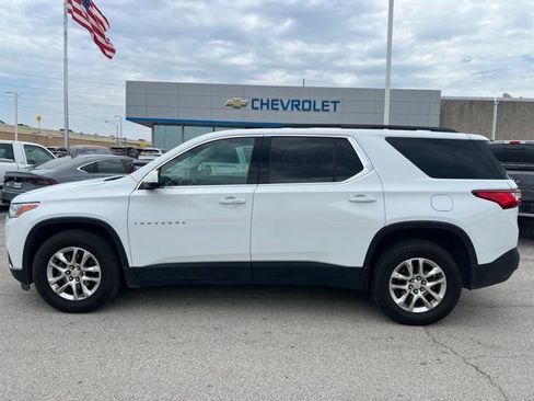 Used 2021 Chevrolet Traverse LT FWD image 6