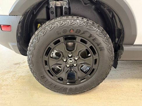 New 2025 Ford Bronco Sport Outer Banks w/ Sasquatch Outer Banks Package AWD/4WD image 11