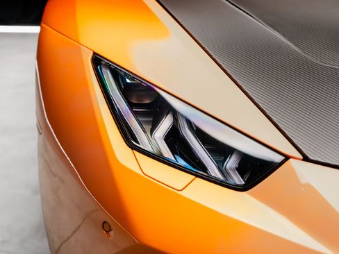 Used 2015 Lamborghini Huracan LP 610-4 AWD/4WD image 22