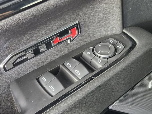 Used 2023 GMC Sierra 1500 AT4 w/ Technology Package AWD/4WD image 24