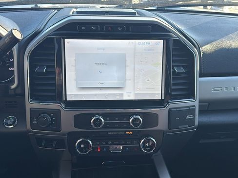 Used 2022 Ford F350 Lariat image 15