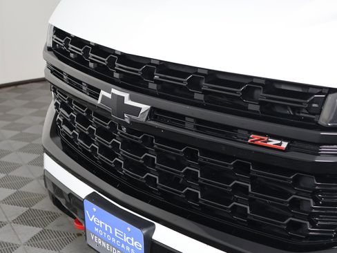 Used 2021 Chevrolet Tahoe Z71 image 11