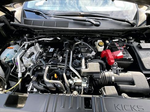 New 2026 Nissan Kicks SV image 16