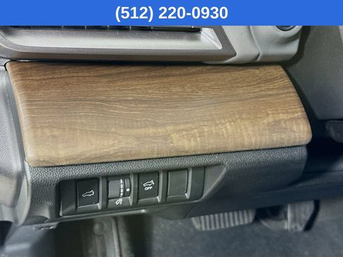 Used 2023 Subaru Outback Onyx Edition w/ Tech Package 2 AWD/4WD image 11