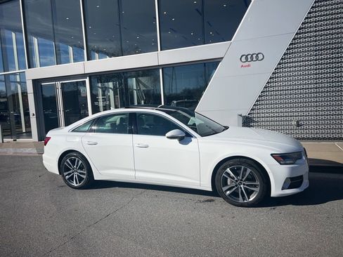 Used 2023 Audi A6 2.0T Premium w/ Convenience Package image 13