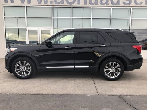 Certified 2023 Ford Explorer Limited image 5