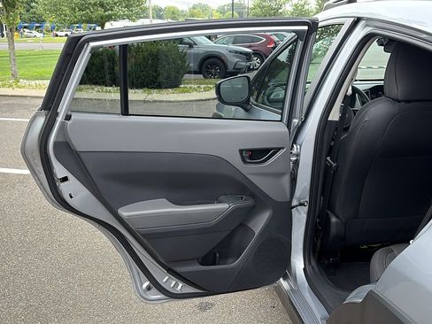 Used 2024 Subaru Crosstrek 2.0i Premium AWD/4WD image 22