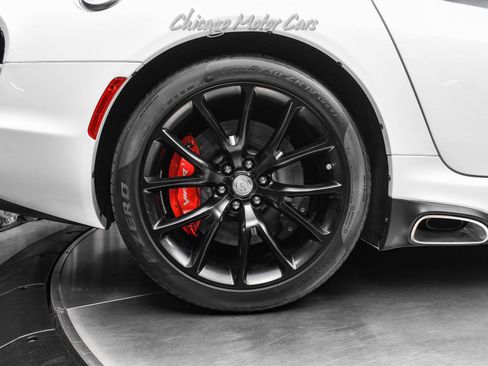 Used 2013 SRT Viper GTS w/ GTS Laguna Interior Pkg image 43