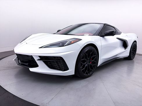 Used 2024 Chevrolet Corvette Stingray Premium Conv w/ Battery Protection Package RWD image 12