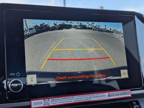 Used 2026 Toyota Camry SE image 6